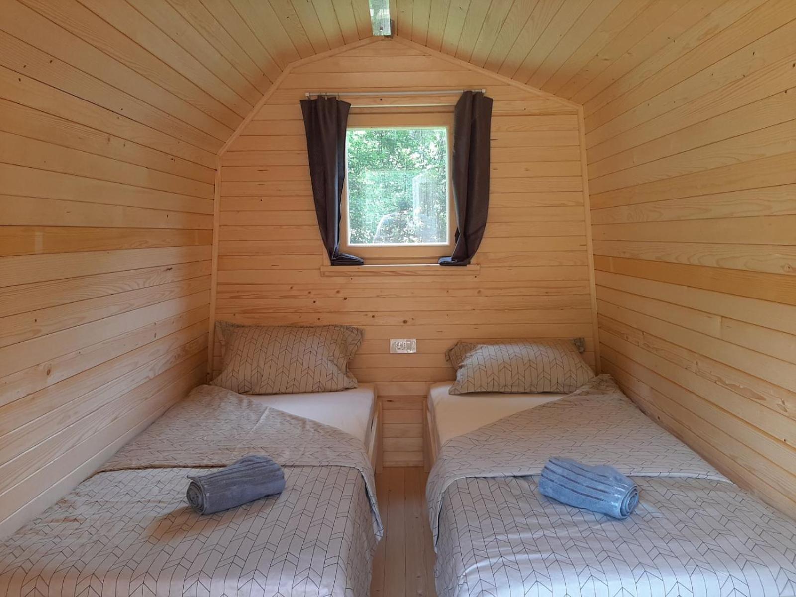 Camping & Glamping Grintovec ゴレンスカ地方 エクステリア 写真
