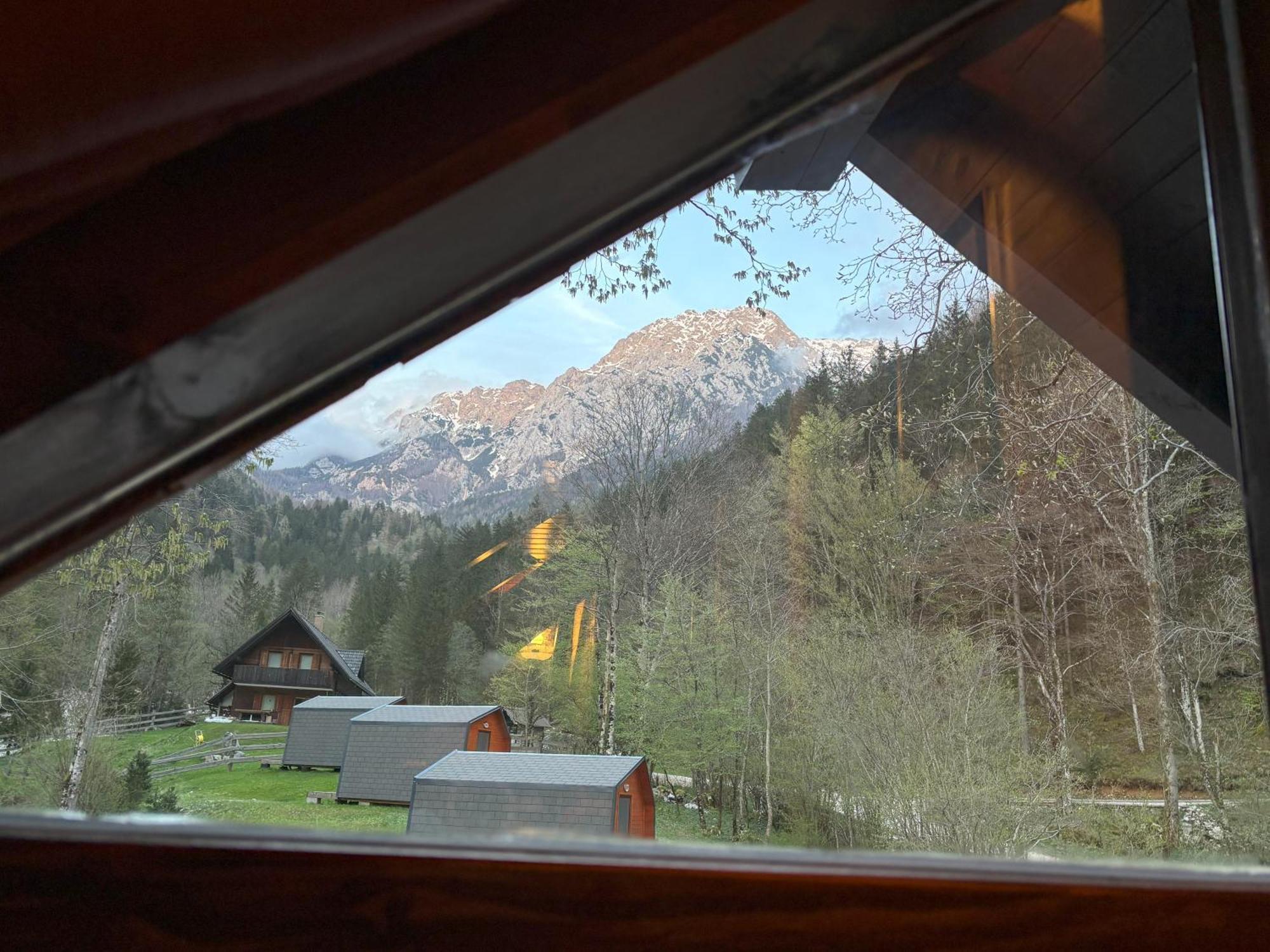 Camping & Glamping Grintovec ゴレンスカ地方 エクステリア 写真